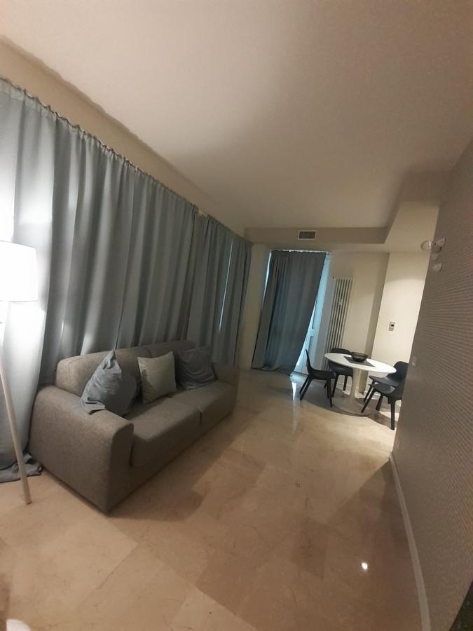 Baretti House- Parcheggio Riservato Per Un Soggiorno Perfetto Turín Exteriér fotografie
